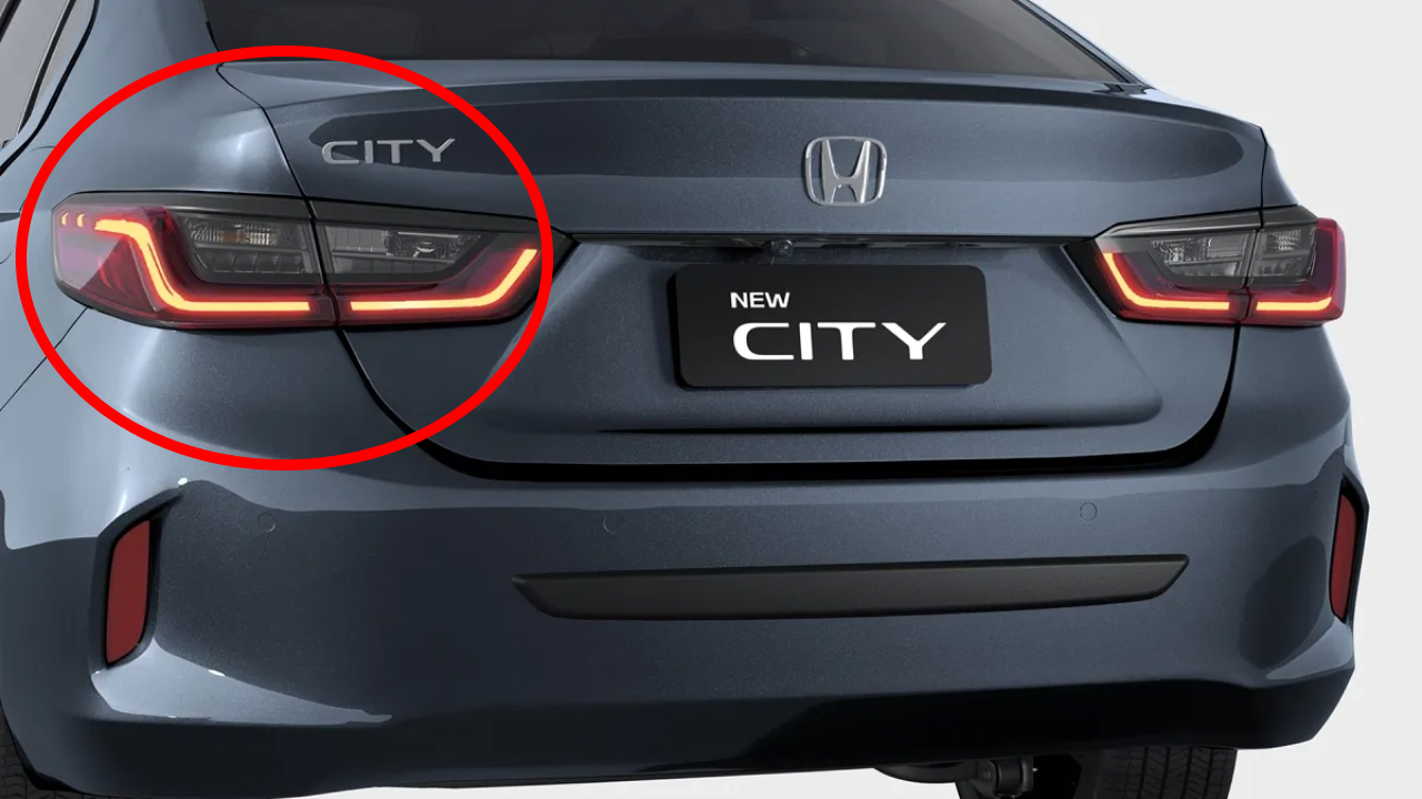 vazamento de água na lanterna traseira