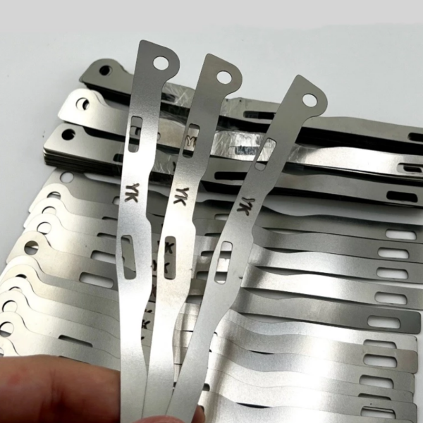 Honda oitava geração Civic SI FA5 amortecedor dianteiro cercado fivela abertura quebrada lacuna reparador de fivela ruim